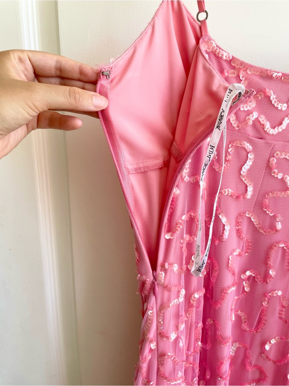 Betsey Johnson Evening Vintage Y2K Dress Size 6  Handkerchief Hem Pink Sequins - Picture 4 of 8